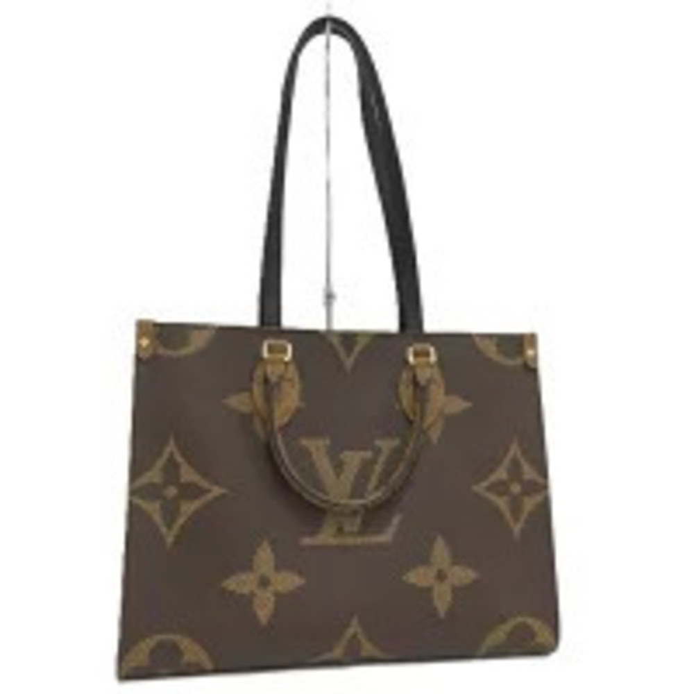 LOUIS VUITTON On The Go Monogram Giant Reverse Tote Bag
